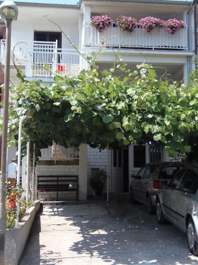 Apartments Lana Pola Esterno foto